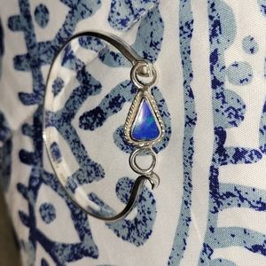 Beautiful, silver 925 bracelet w an azurite stone